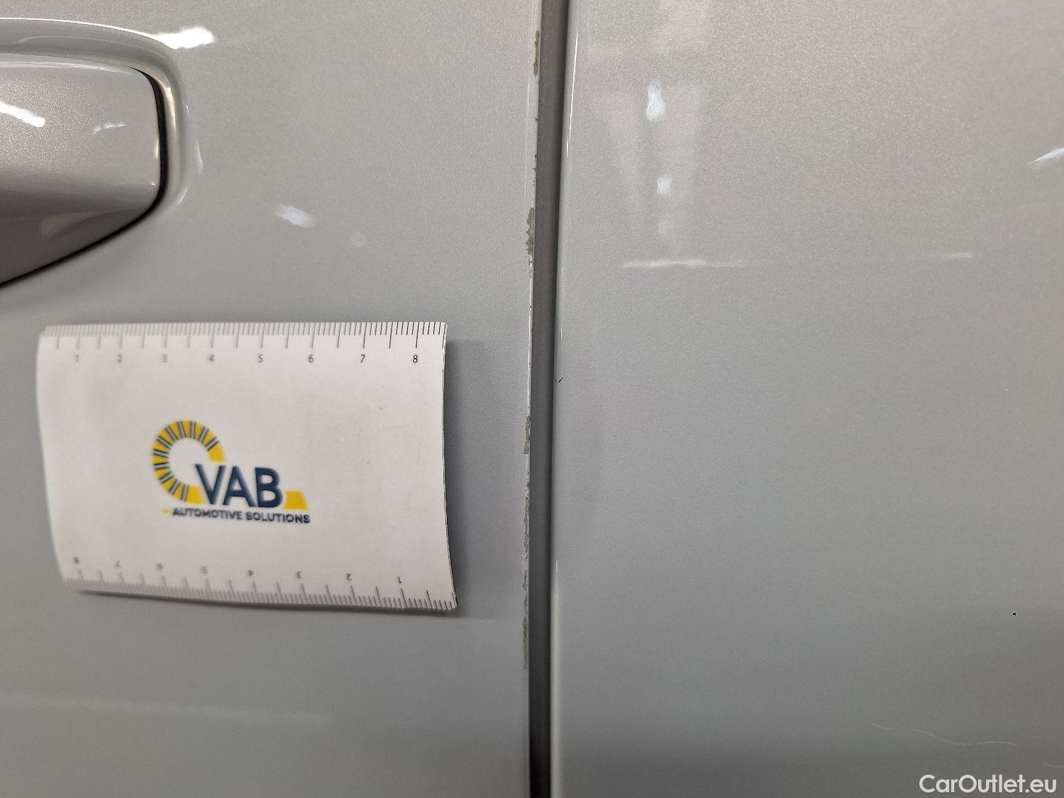  Volvo  XC 40 Volvo, XC40 '17, Volvo XC40 T5 Recharge Geartronic Inscription Expr #17