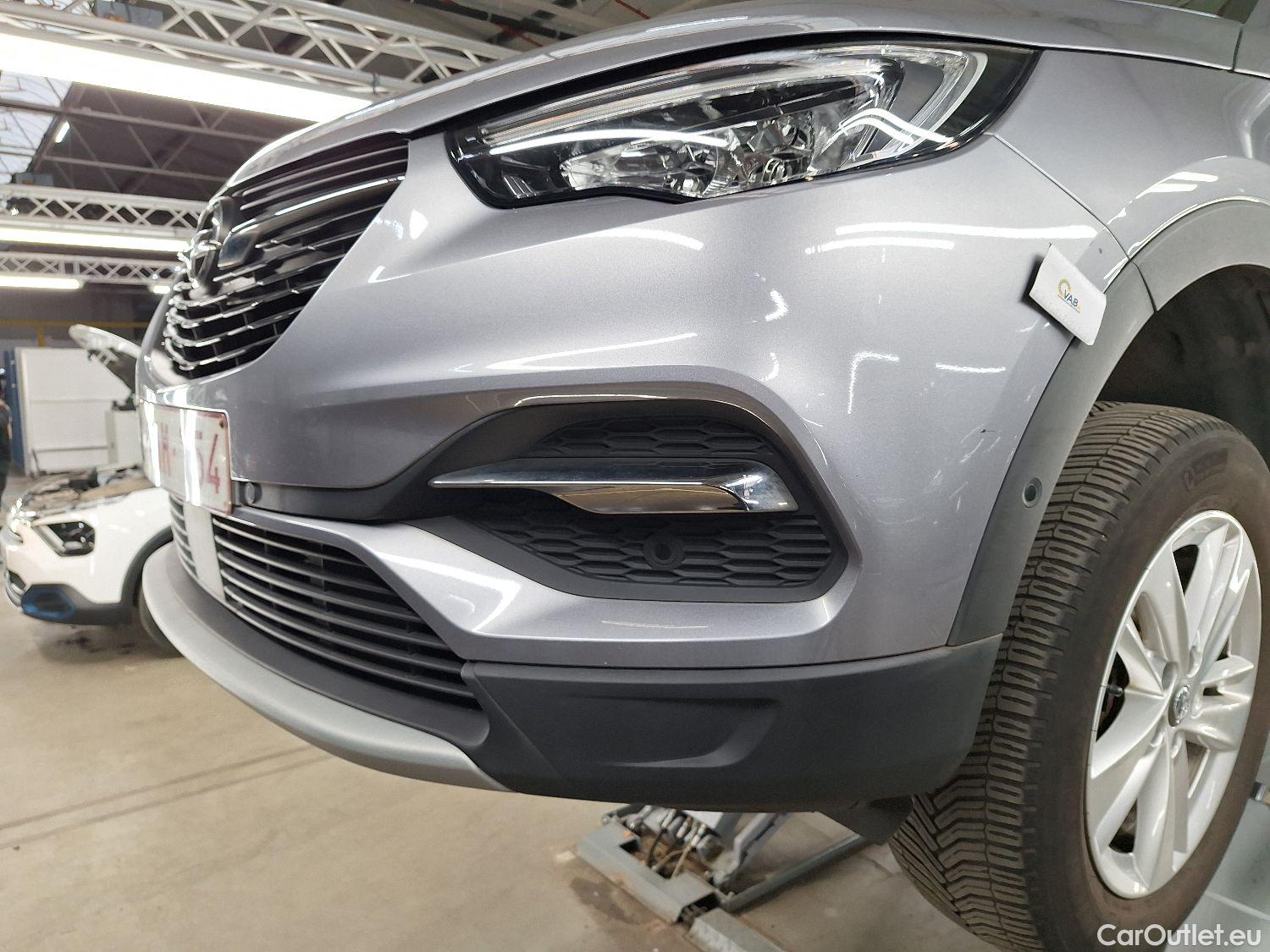 Opel   Grandland X Opel, '17, Opel 1.2 Turbo S/S AT8 Edition 5d #19
