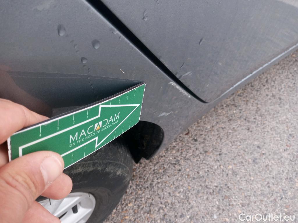  KIA  Cee'd KIA Ceed / 2021 / 5P / berlina con portón 1.0 T-GDi 88kW (120CV) Drive #3