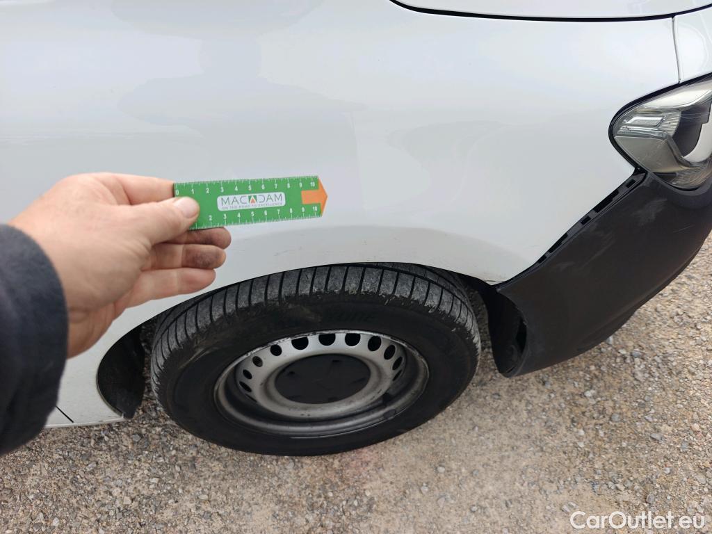  Mercedes  Citan MERCEDES-BENZ  / 2021 / 4P / furgón derivado de turismo 110 CDI 70kW Furgón Base Largo #36