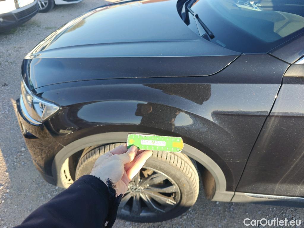  Volkswagen  T-ROC VOLKSWAGEN  / 2017 / 5P / todoterreno Sport 2.0 TDI 110kW (150CV) DSG #45