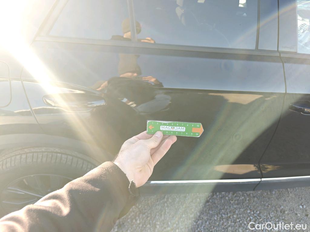  Volkswagen  T-ROC VOLKSWAGEN  / 2017 / 5P / todoterreno Sport 2.0 TDI 110kW (150CV) DSG #67