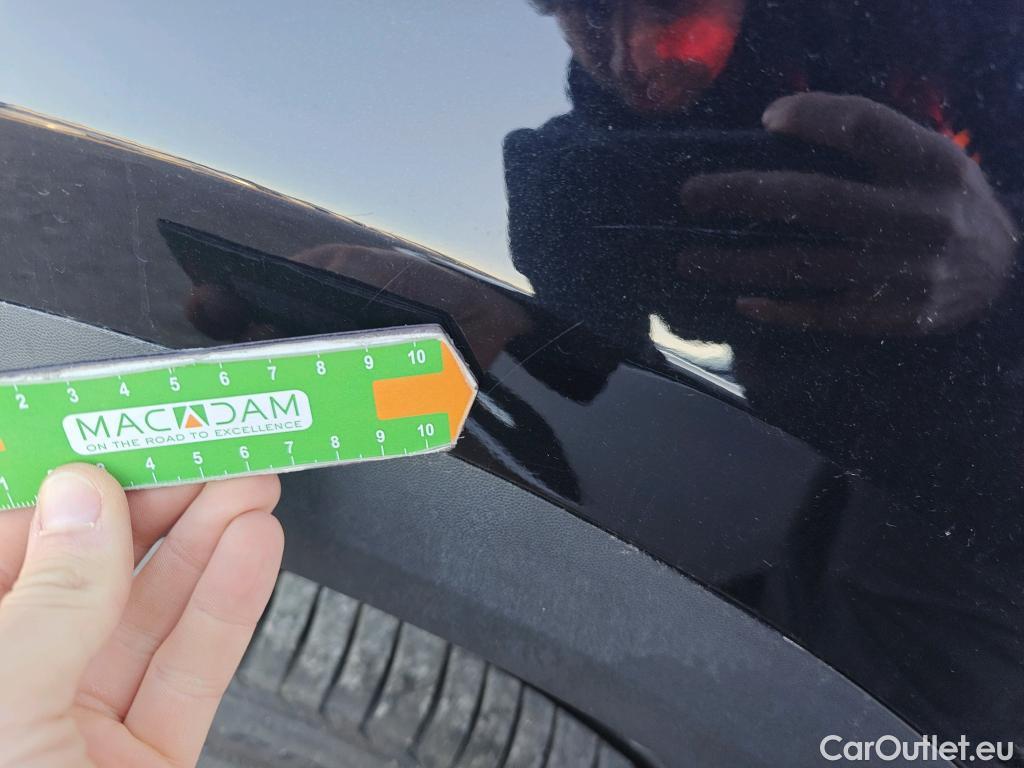  Volkswagen  T-ROC VOLKSWAGEN  / 2017 / 5P / todoterreno Sport 2.0 TDI 110kW (150CV) DSG #23