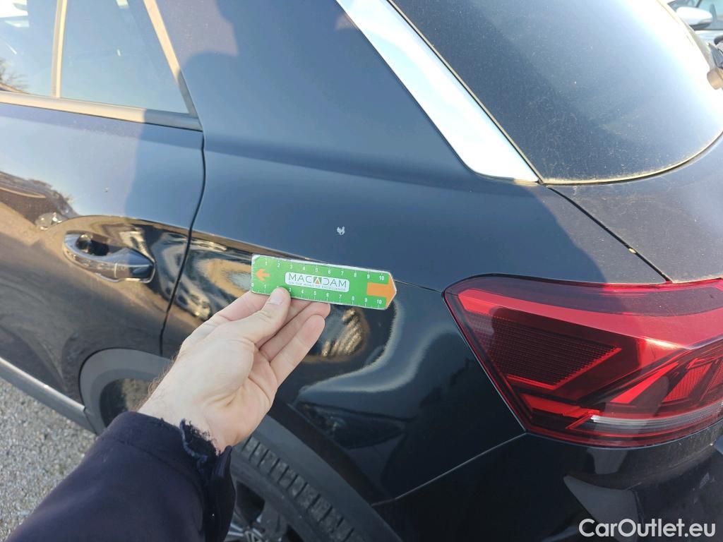  Volkswagen  T-ROC VOLKSWAGEN  / 2017 / 5P / todoterreno Sport 2.0 TDI 110kW (150CV) DSG #22