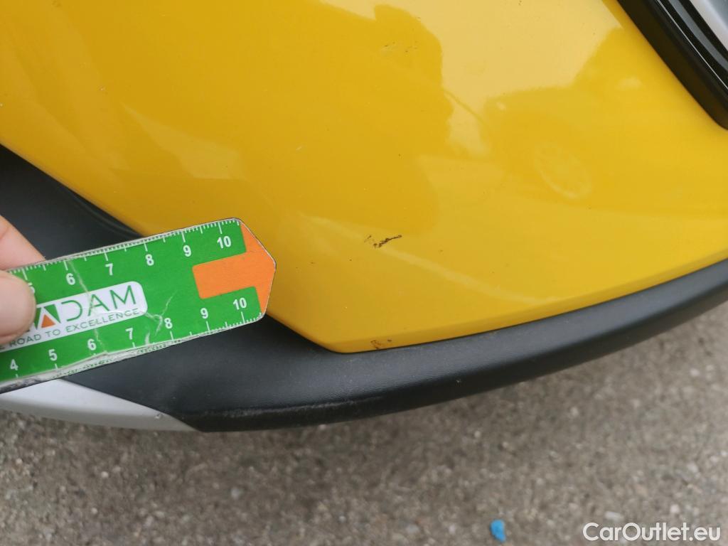  KIA  STONIC KIA  / 2017 / 5P / todoterreno 1.0 T-GDi 88kW (120CV) MHEV iMT Drive #16