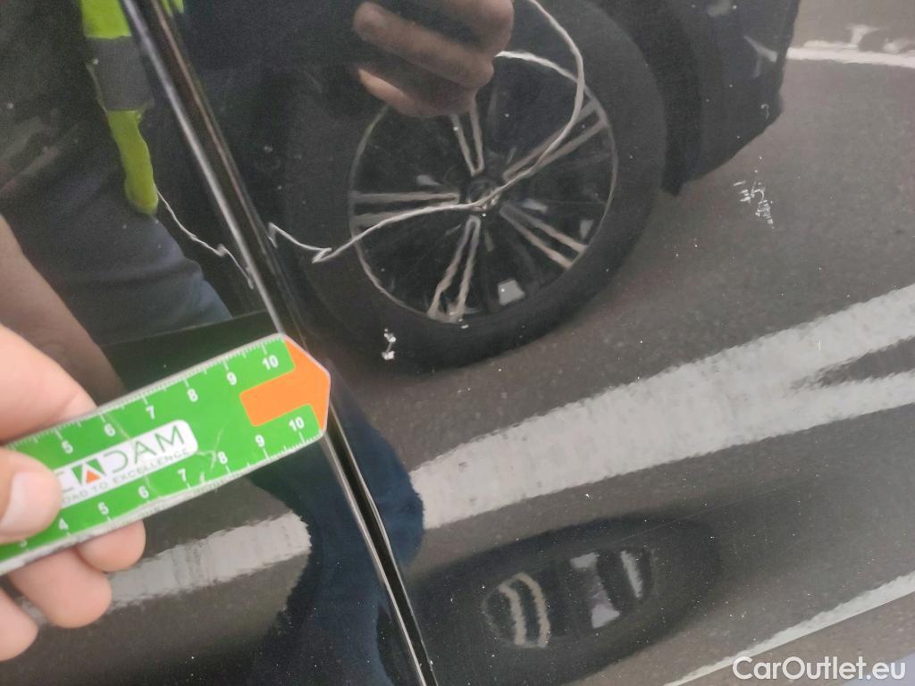  Audi  Q3 AUDI  / 2018 / 5P / todoterreno 45 TFSI e 180kW S tronic Advanced #4