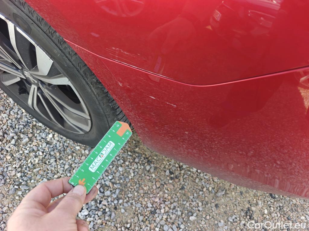  Peugeot  508 PEUGEOT  / 2018 / 5P / familiar SW Allure Pack BlueHDi 130 S&S EAT8 #22