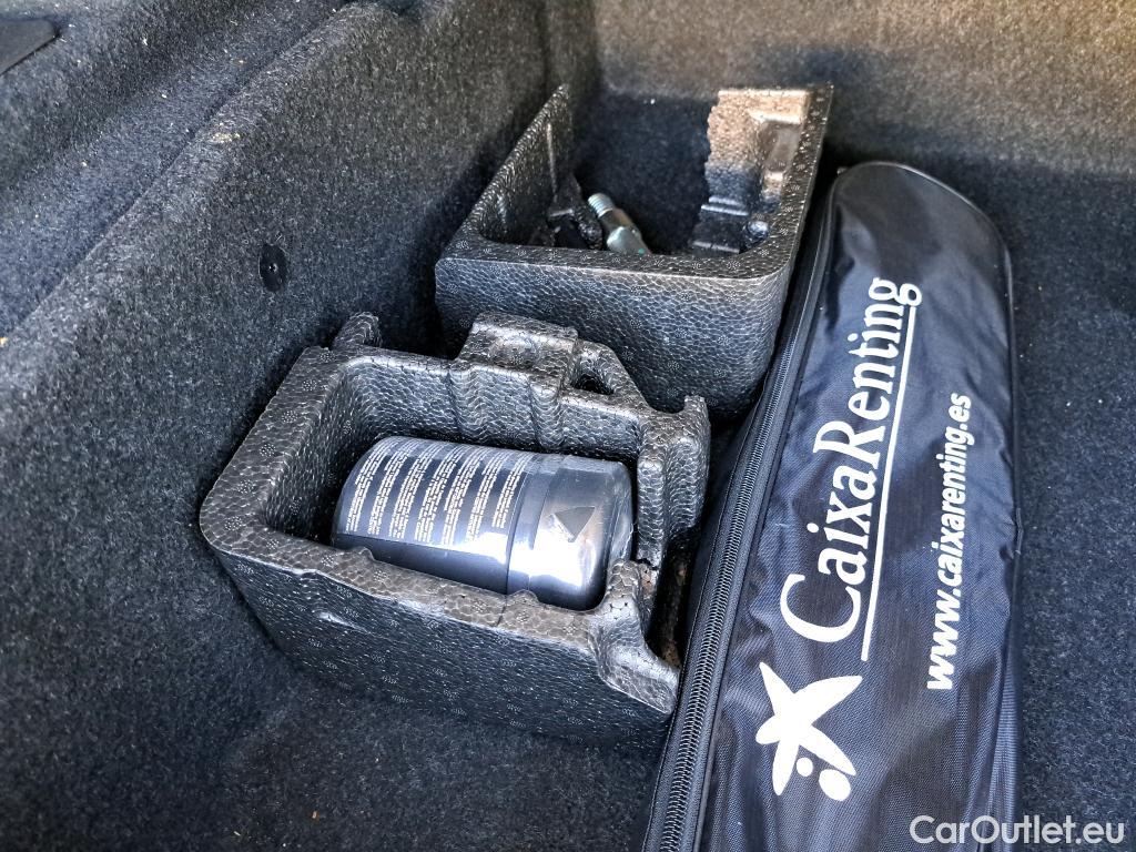  Bmw  X1 BMW  sDrive18i #15