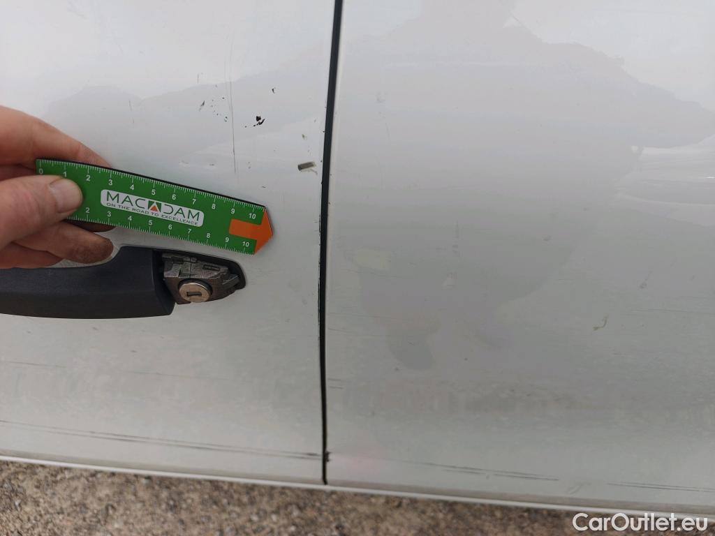  Mercedes  Citan MERCEDES-BENZ  / 2021 / 4P / furgón derivado de turismo 110 CDI 70kW Furgón Base Largo #44