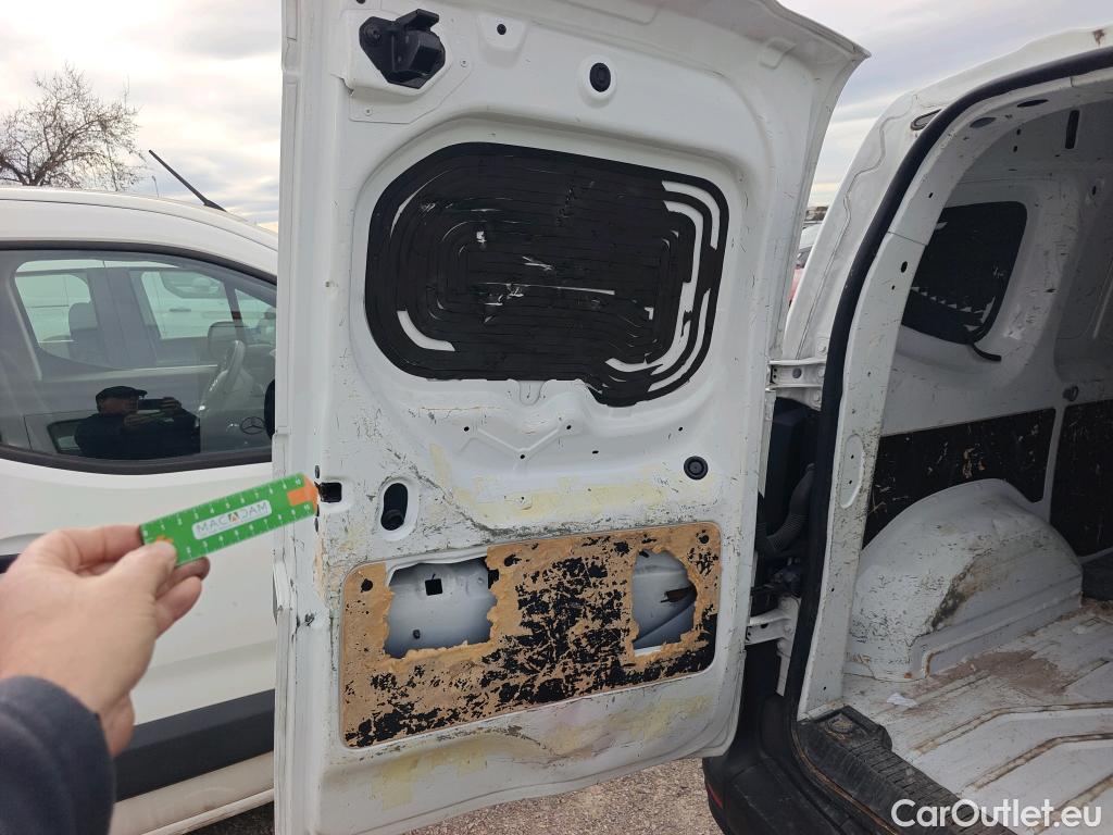  Mercedes  Citan MERCEDES-BENZ  / 2021 / 4P / furgón derivado de turismo 110 CDI 70kW Furgón Base Largo #27