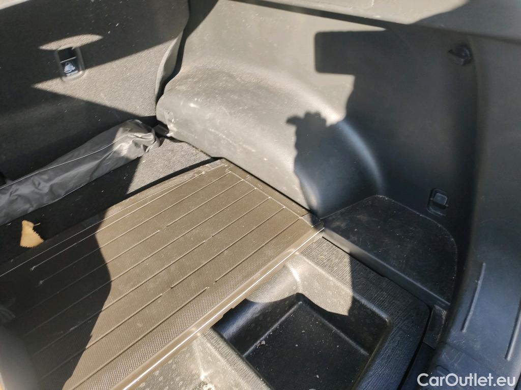  Hyundai  Tucson HYUNDAI  / 2020 / 5P / todoterreno 1.6 CRDI 100kW (136CV) 48V Maxx DCT #18