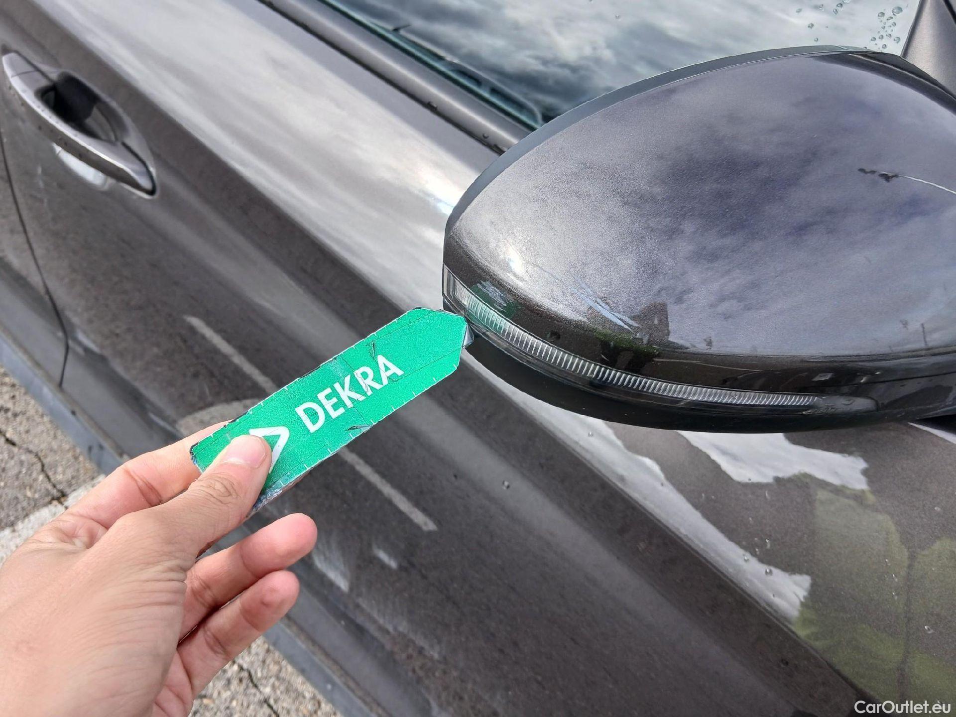  Hyundai  Tucson HYUNDAI  / 2018 / 5P / todoterreno 1.6 CRDI 85kW (116CV) 48V SLE 4X2(SP)(SL) #48