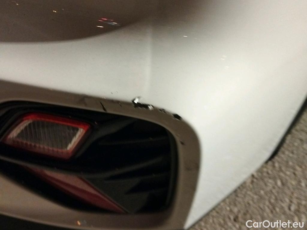  KIA  Niro KIA  / 2019 / 5P / crossover 1.6 GDi HEV 104kW (141CV) Drive #3