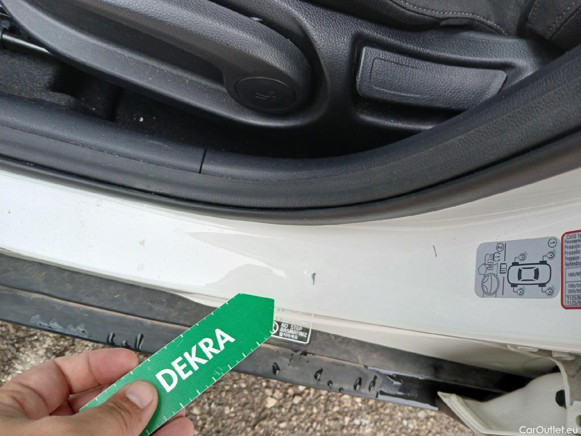  KIA  STONIC KIA  / 2017 / 5P / todoterreno 1.0 T-GDi 74kW (100CV) MHEV iMT Drive #4