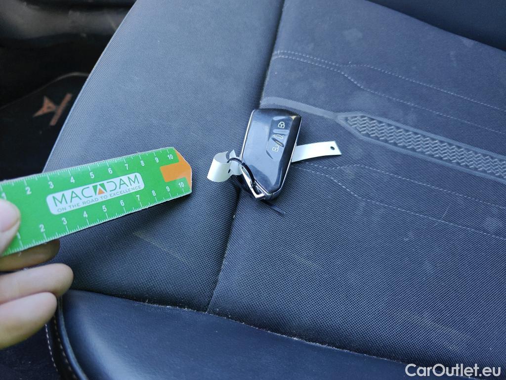  Cupra  Formentor CUPRA  / 2020 / 5P / todoterreno 1.4 e-Hybrid 150kW (204 CV) DSG (AC) #1