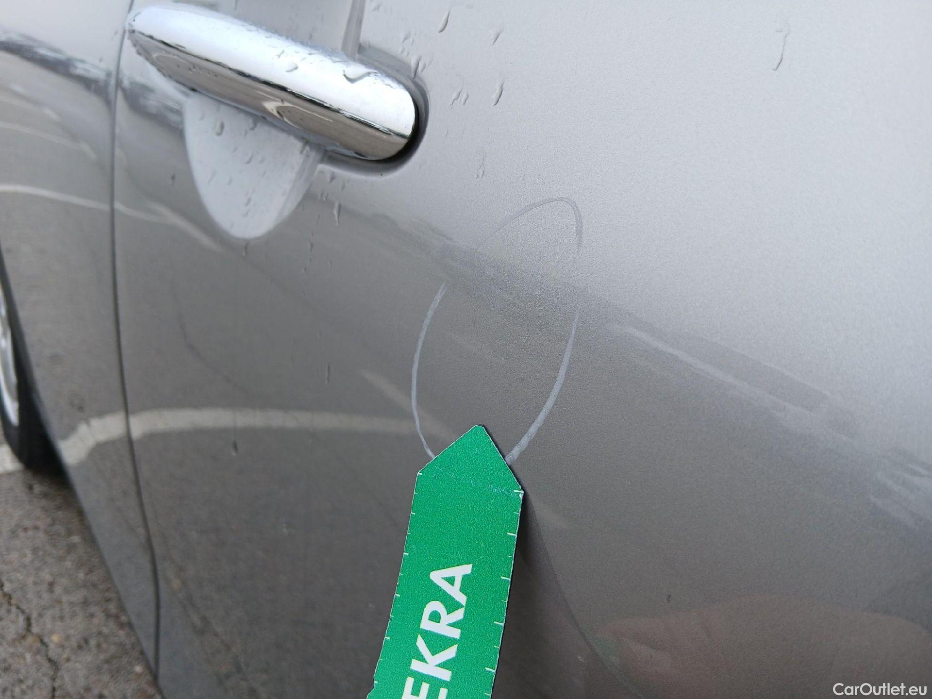  Mini  Cooper MINI MINI / 2021 / 5P / berlina con portón  5 PUERTAS #25