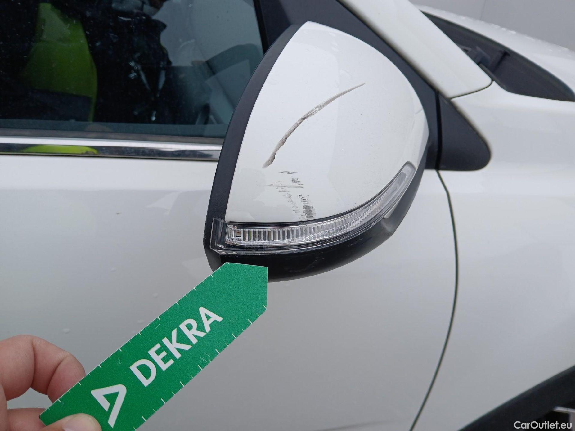  KIA  STONIC KIA  / 2017 / 5P / todoterreno 1.0 T-GDi 74kW (100CV) MHEV iMT Drive #41