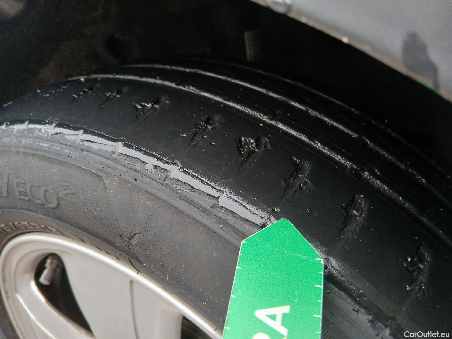  Mini  Cooper MINI MINI / 2021 / 5P / berlina con portón  5 PUERTAS #23