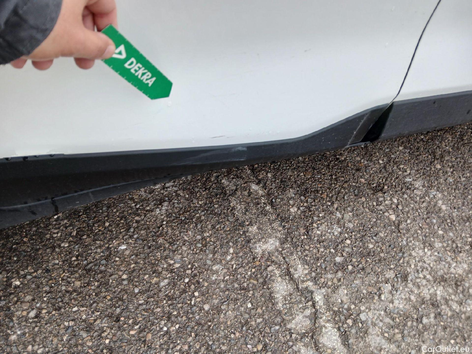  KIA  STONIC KIA  / 2017 / 5P / todoterreno 1.0 T-GDi 74kW (100CV) MHEV iMT Drive #34