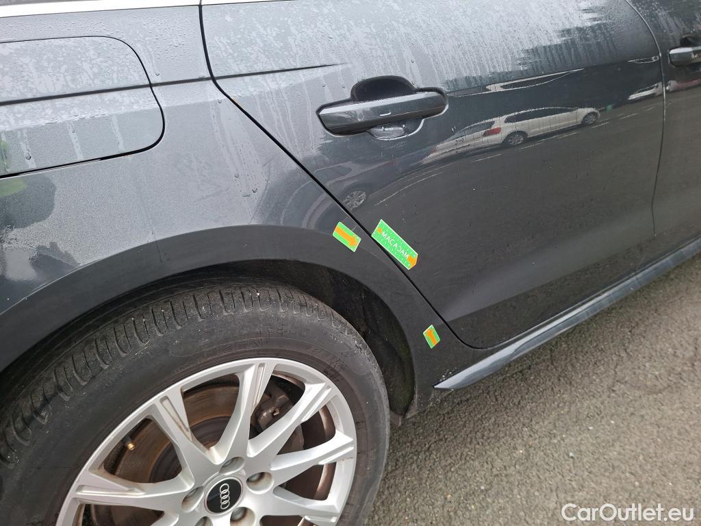  Audi  A4  Avant 30 TDI Business Line 2.0 TDI 135CV BVA7 E6d #1