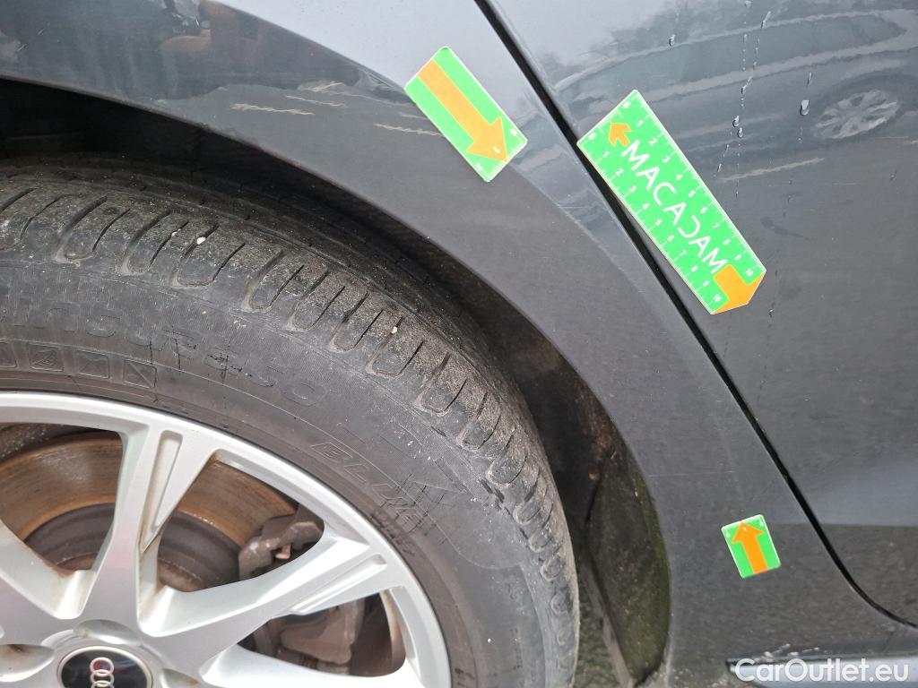  Audi  A4  Avant 30 TDI Business Line 2.0 TDI 135CV BVA7 E6d #3