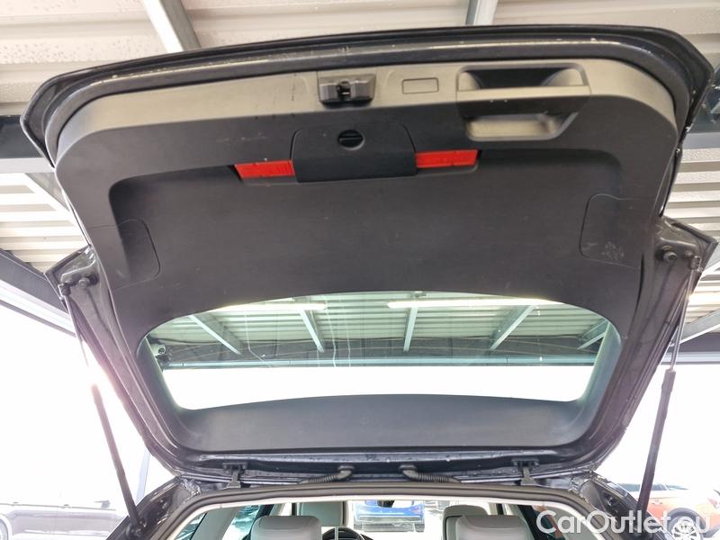  Volkswagen  Passat  Variant (CB5) (2019) Pas.Var.2.0TDI 110 Elegance #10