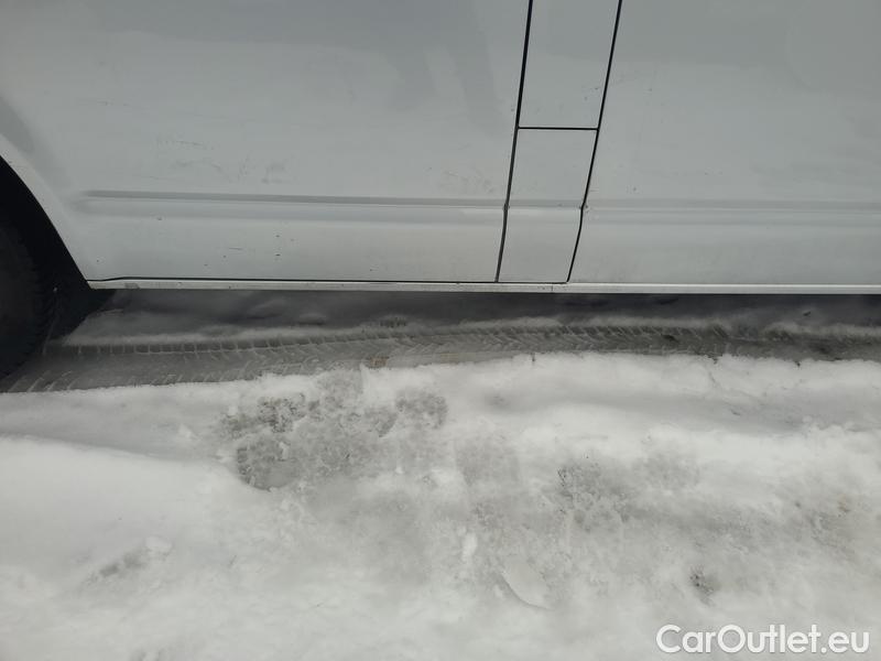  Volkswagen  Transporter T6  (2015) Tra.2.0TDI 75 KR 4d #5