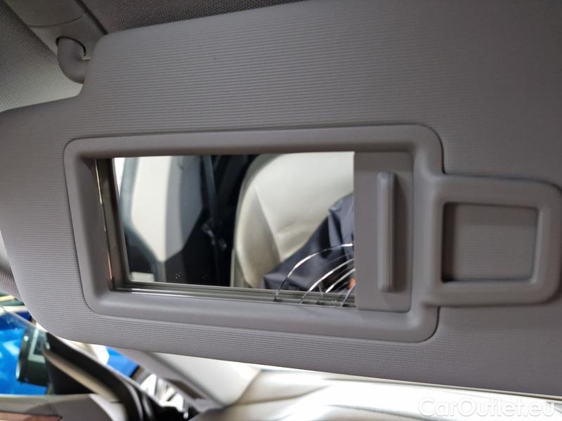  Volkswagen  Arteon  (3H8)(2020)  2.0TSI 206 Elegan 4M AT #18