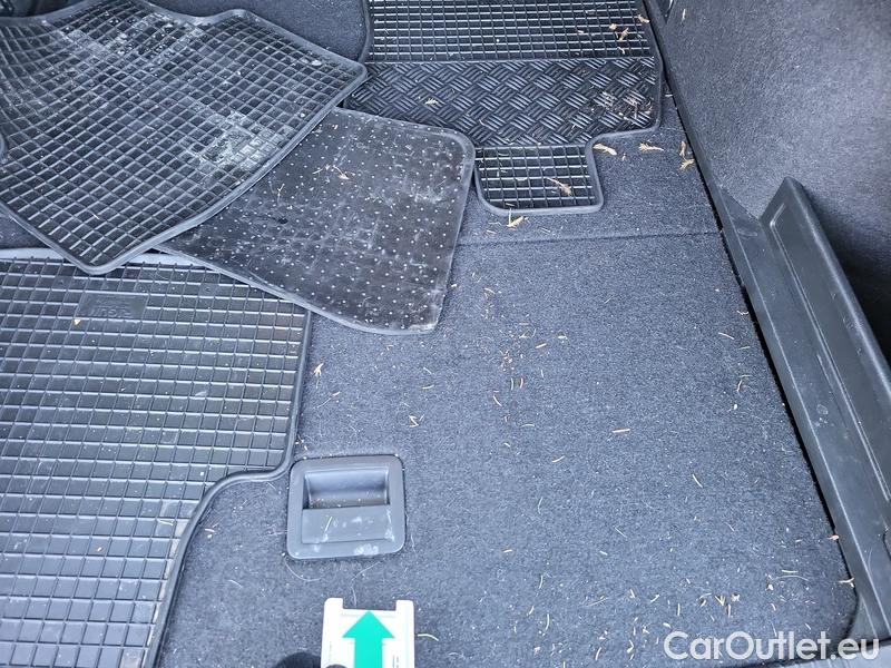  Volkswagen  Passat  Variant (CB5) (2019) Pas.Var.2.0TDI 110 Elegance #23