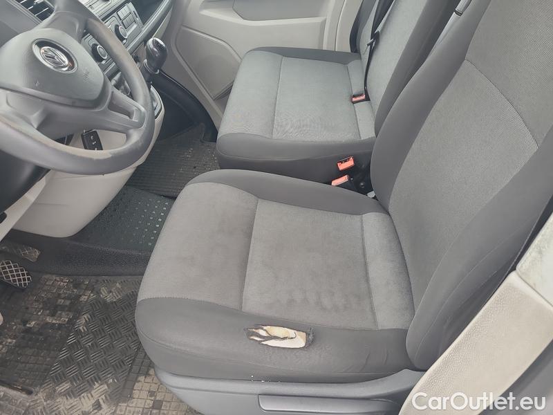  Volkswagen  Transporter T6  (2015) Tra.2.0TDI 75 KR 4d #11