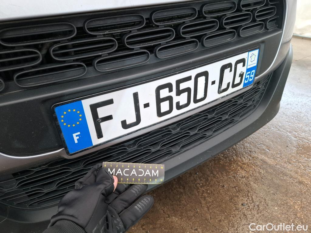  Citroen  C3  Société Feel Nav 1.5 BlueHDI 100CV BVM5 E6dT #36