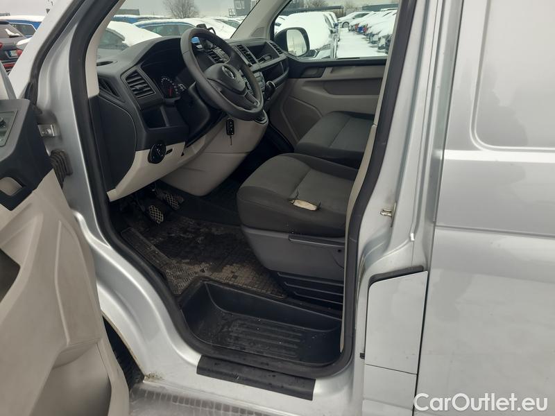  Volkswagen  Transporter T6  (2015) Tra.2.0TDI 75 KR 4d #15