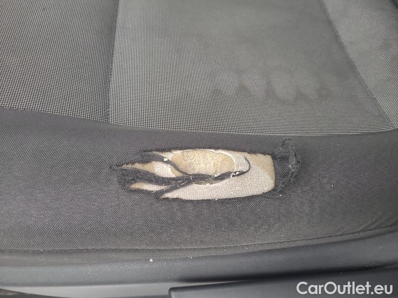  Volkswagen  Transporter T6  (2015) Tra.2.0TDI 75 KR 4d #12