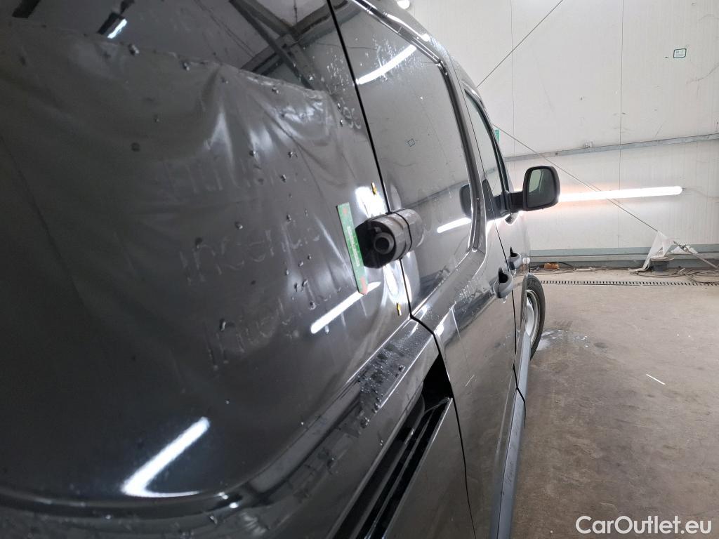  Citroen  Berlingo  Fourgon Club M 1000 1.5 BlueHDi 130CV BVA8 E6dT #25