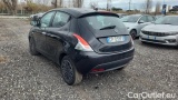  Lancia  Ypsilon 1.0 FireFly 70cv Hybrid Silver Plus #3