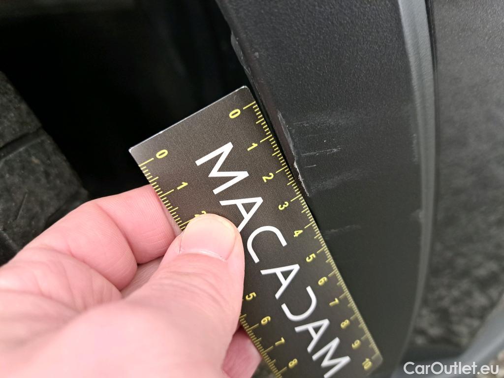  Toyota  C-HR TOYOTA  / 2016 / 5P / SUV 2.0 HYBRIDE 184 DYN BUS STAGE ACA #16