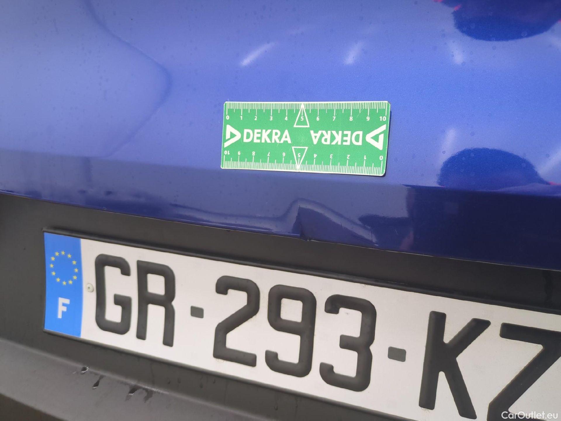  Renault  Captur  II Evolution 1.6 E-TECH Hybrid 145CV BVA6 E6d #13