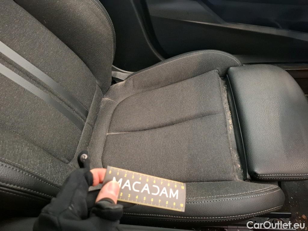  Bmw  Serie 1 Série 1 Berline 118 i Edition Sport 1.5 135CV BVA7 E6d #13