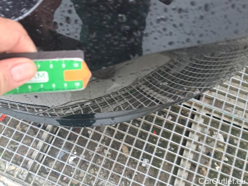  Land Rover  Discovery BMW Serie 3 / 2022 / 4P / sedán 320d Auto. #8