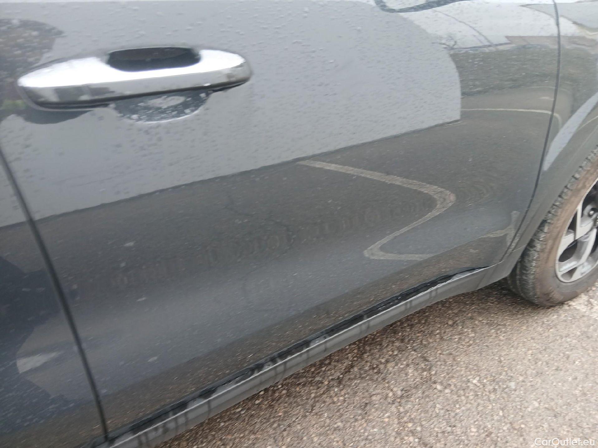  KIA  Sportage KIA  1.6MHEV Drive 100kW(136CV) 4x2(Crist Tintados)(CX) #28