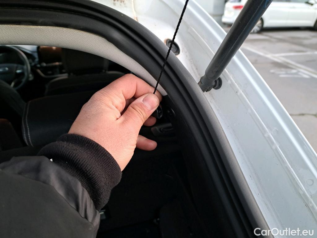  Ford  Puma FORD  / 2019 / 5P / todoterreno 1.0 EcoBoost 92kW (125cv) Titanium MHEV #23