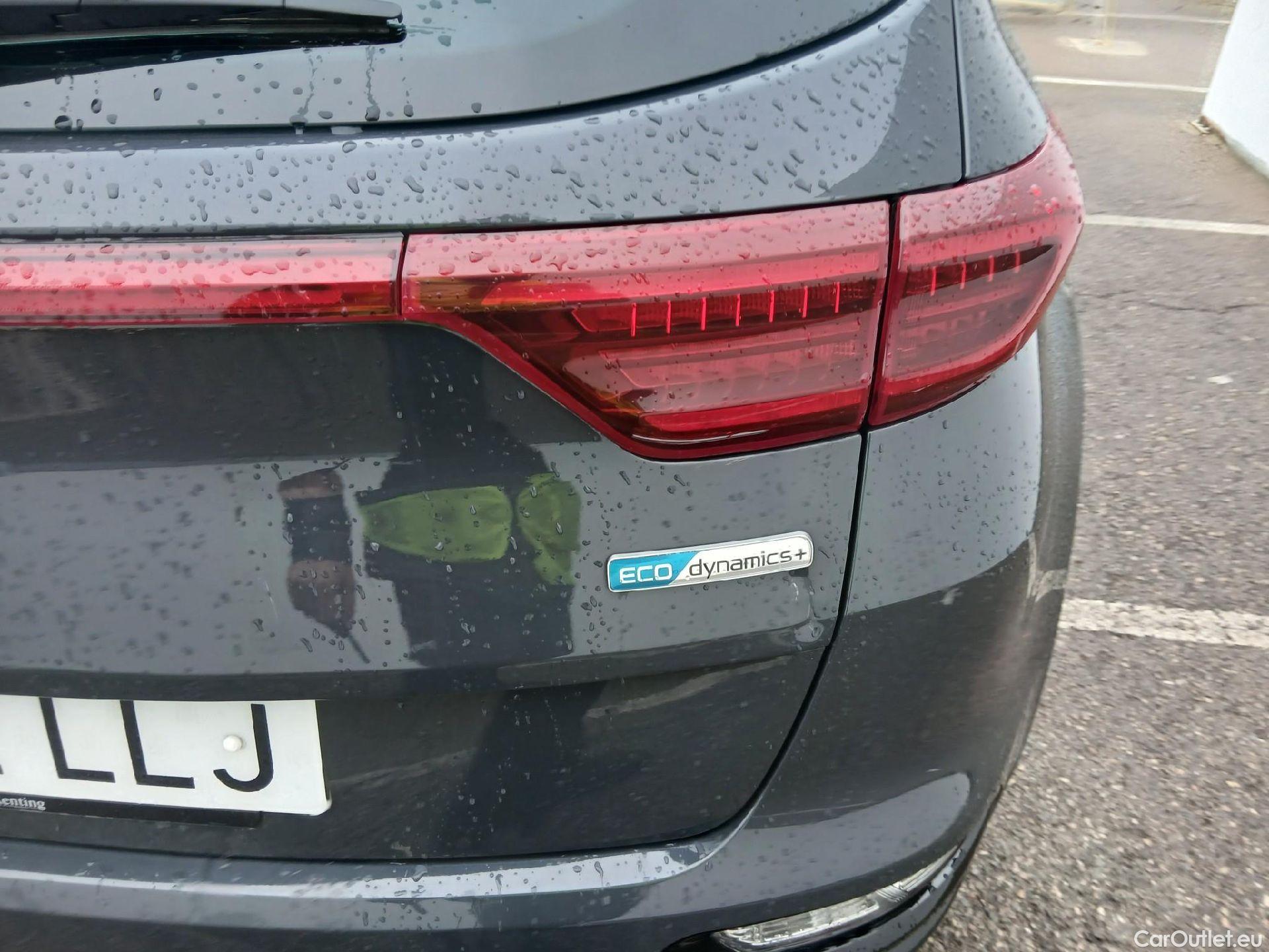  KIA  Sportage KIA  1.6MHEV Drive 100kW(136CV) 4x2(Crist Tintados)(CX) #13