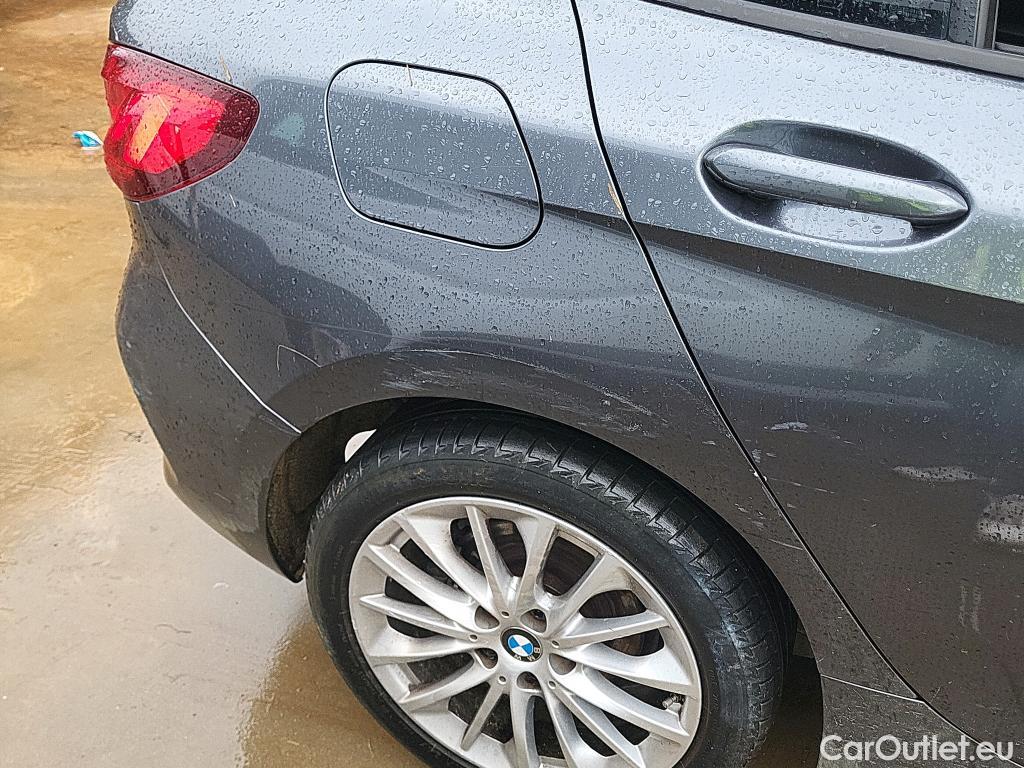  Bmw  Serie 1 BMW  / 2019 / 5P / berlina con portón 118i #13