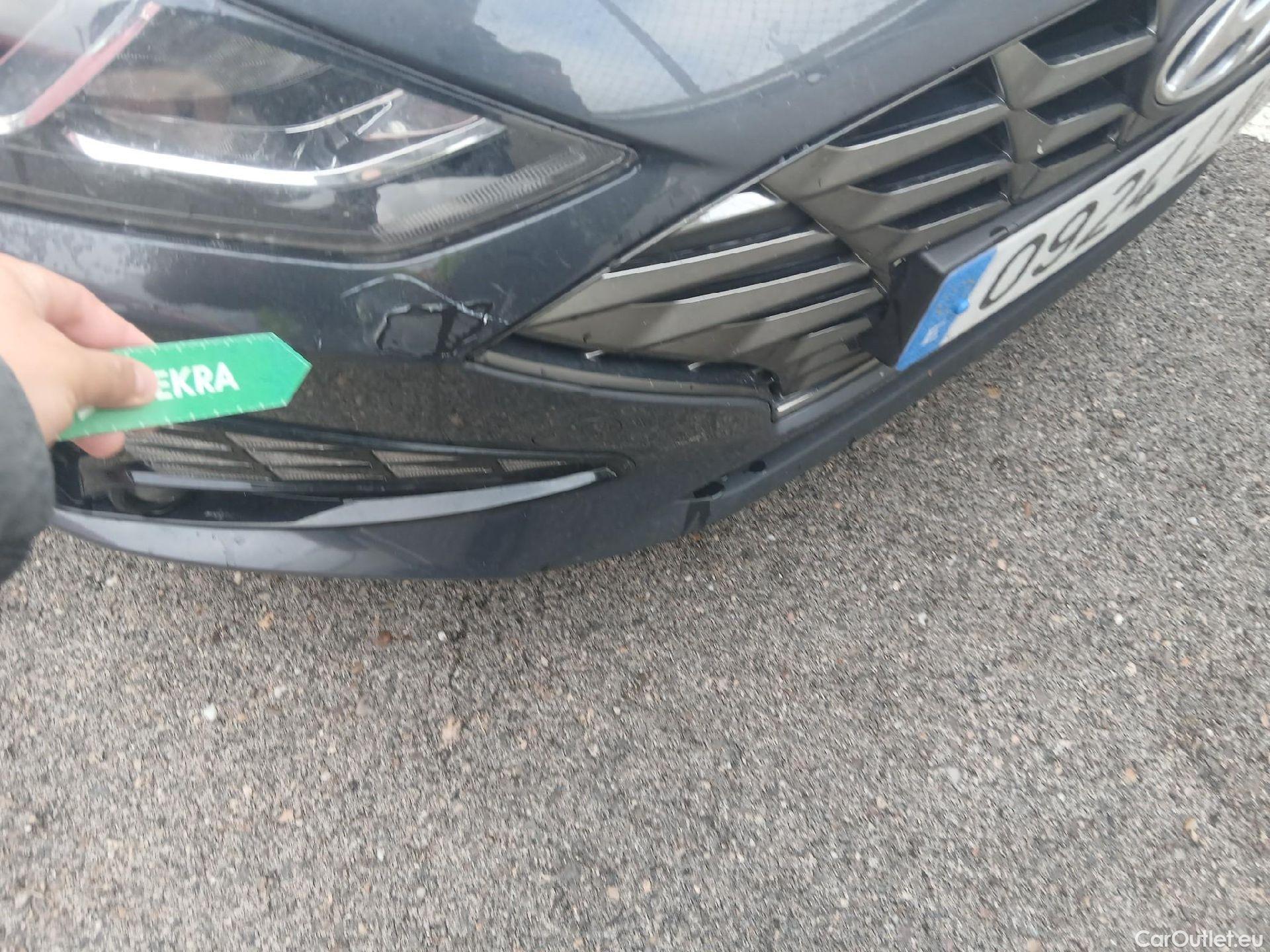  Hyundai  i30 HYUNDAI  / 2020 / 5P / berlina con portón 1.6 CRDI 85kW (116CV) Klass LRR #7