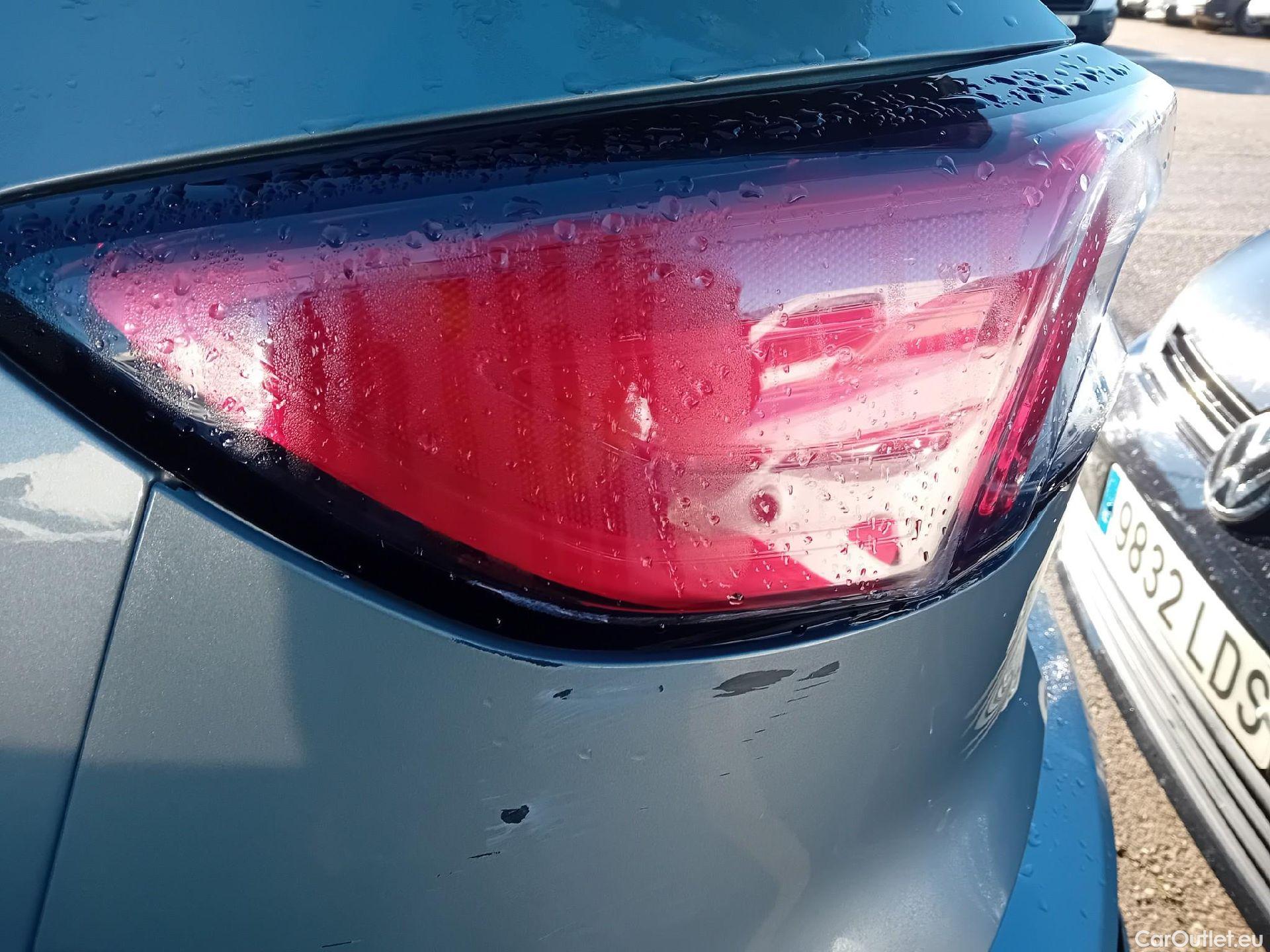  Ford  Kuga FORD  / 2019 / 5P / todoterreno ST-Line X 2.5 Duratec FHEV Auto #27