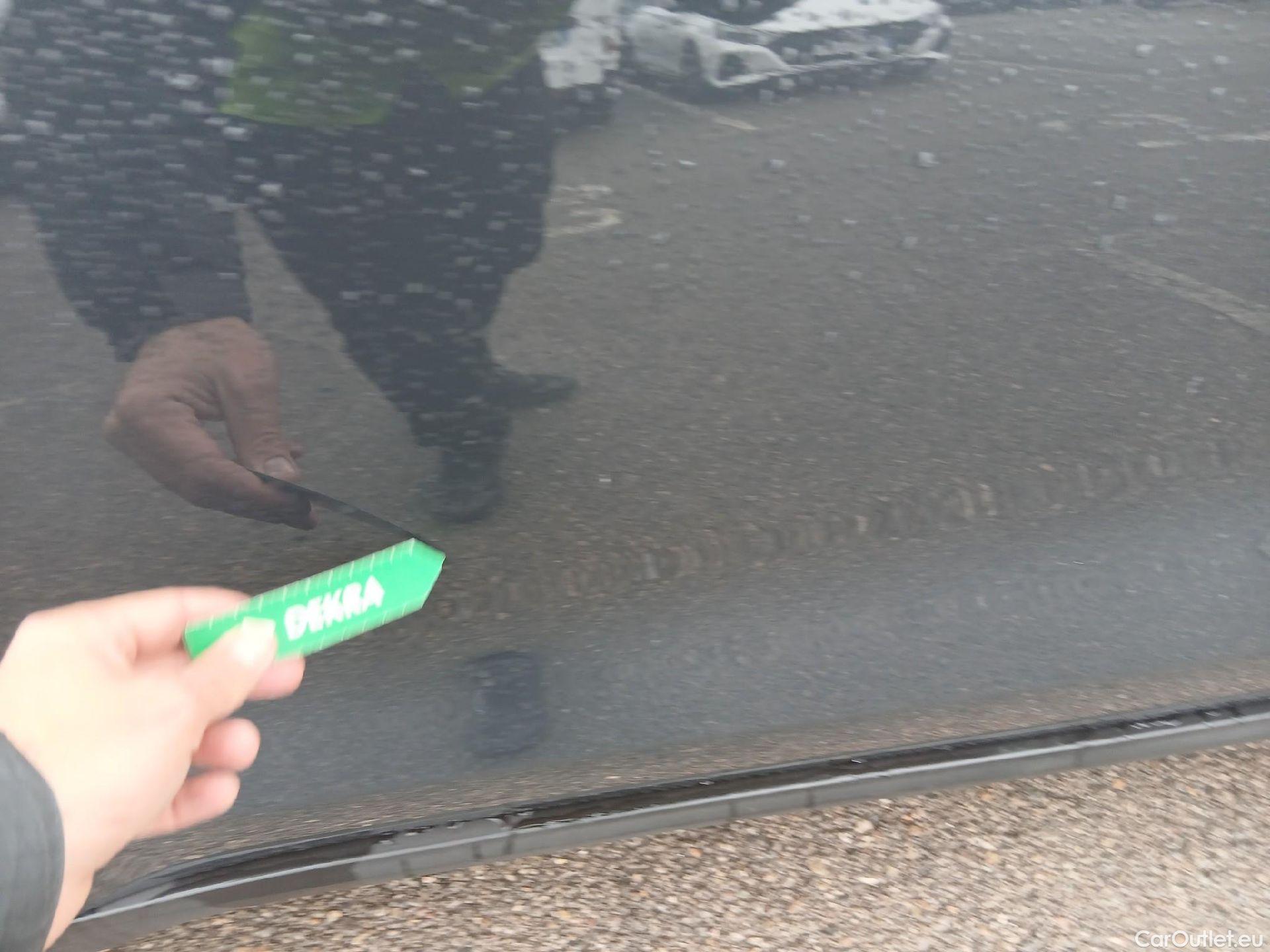  KIA  Sportage KIA  1.6MHEV Drive 100kW(136CV) 4x2(Crist Tintados)(CX) #7