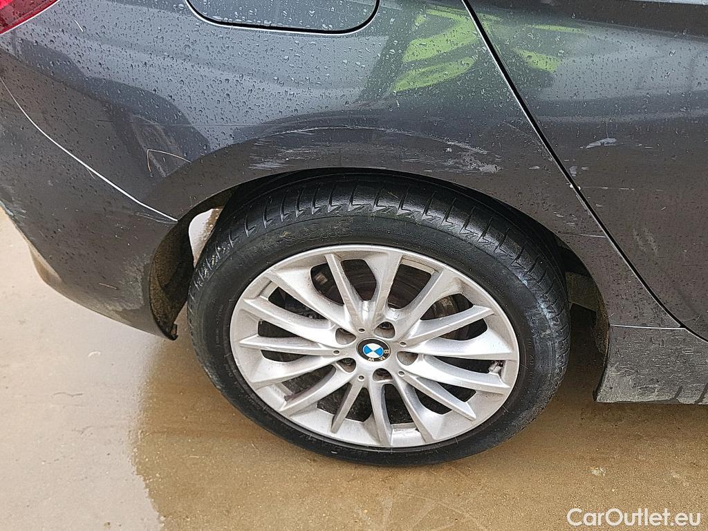  Bmw  Serie 1 BMW  / 2019 / 5P / berlina con portón 118i #20