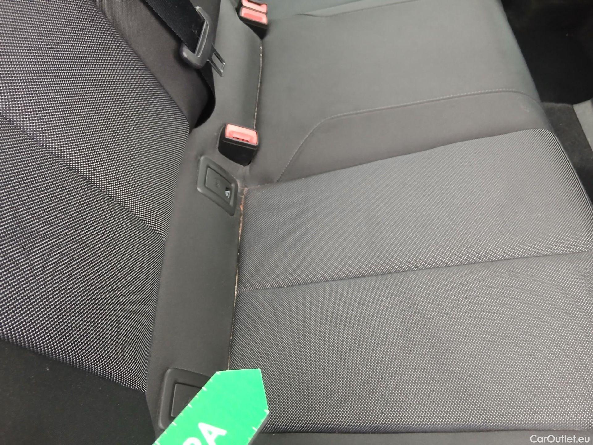  Audi  Q2 AUDI  / 2020 / 5P / todoterreno Advanced 35 TFSI 110kW (150CV) S tronic (AC) #22