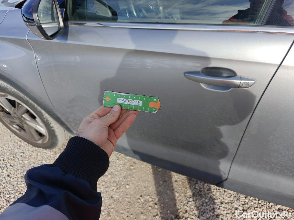  DS  DS7 DS DS 7 Crossback / 2017 / 5P / todoterreno BlueHDi DE 96kW (130CV) Auto.BE CHIC (AC) #30