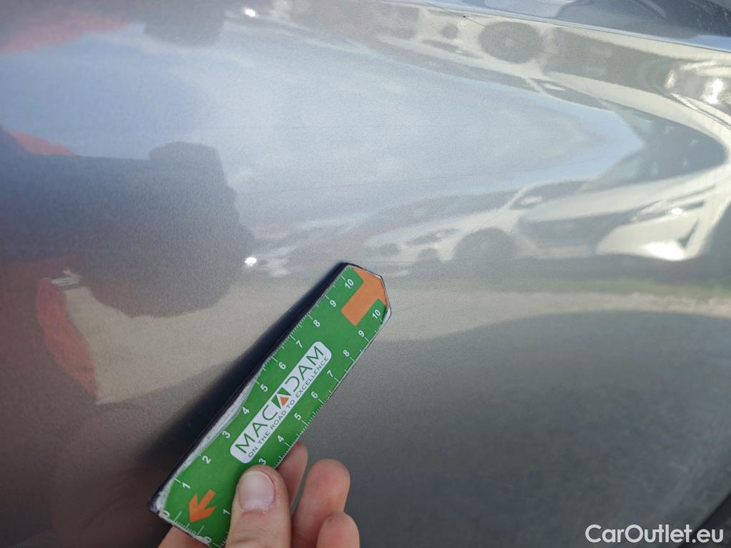  DS  DS7 DS DS 7 Crossback / 2017 / 5P / todoterreno BlueHDi DE 96kW (130CV) Auto.BE CHIC (AC) #12